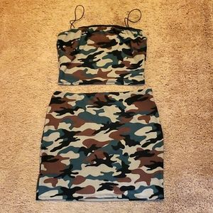 Two piece skirt set.